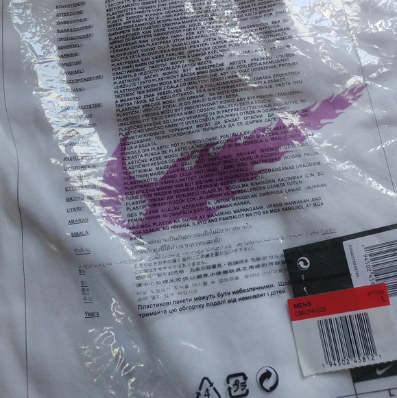 Nike shirt..FIRM - Picture 7 of 8